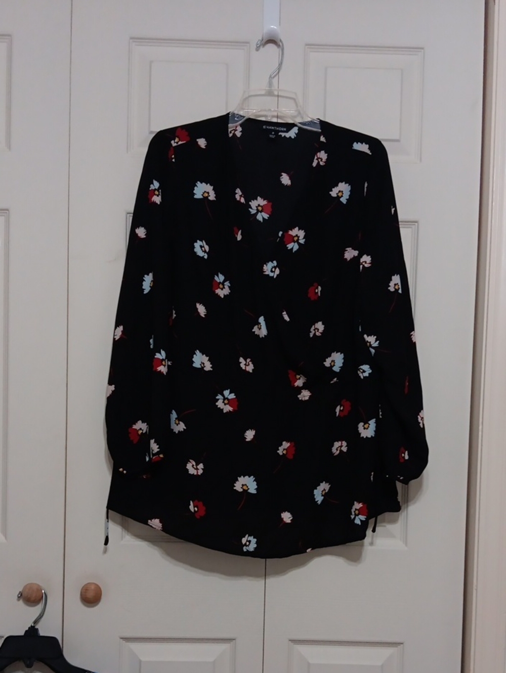 41 Hawthorn Black Blouse with White Floral Detail